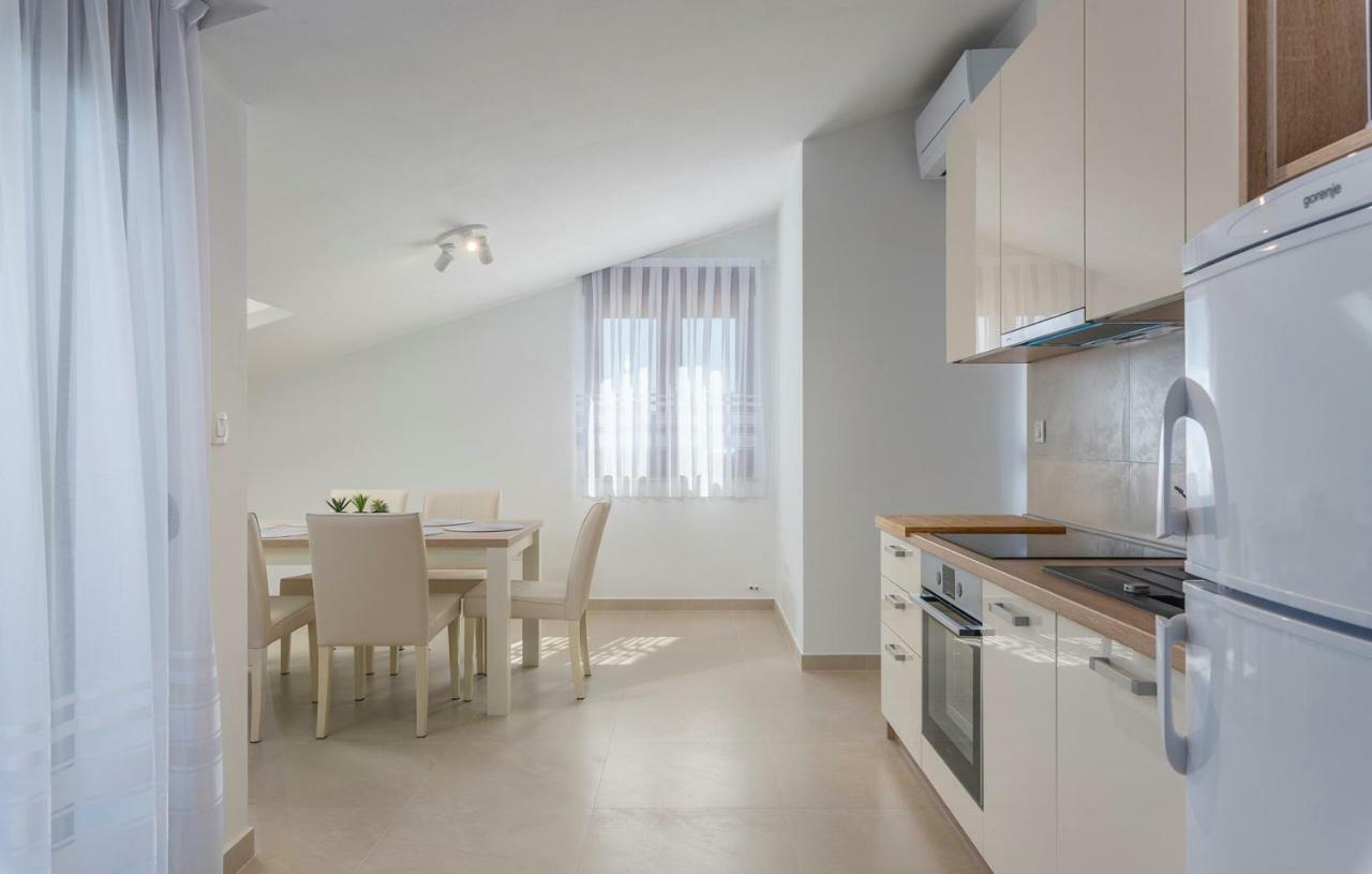 Apartments Hana In Фунтана Екстер'єр фото