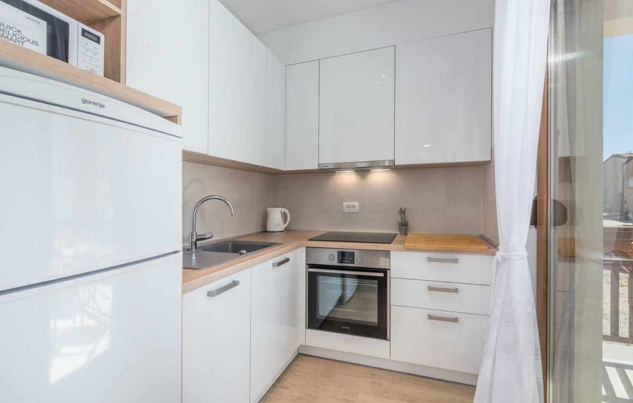 Apartments Hana In Фунтана Екстер'єр фото