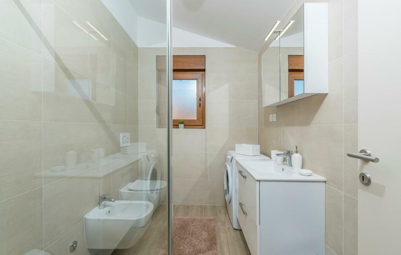 Apartments Hana In Фунтана Екстер'єр фото