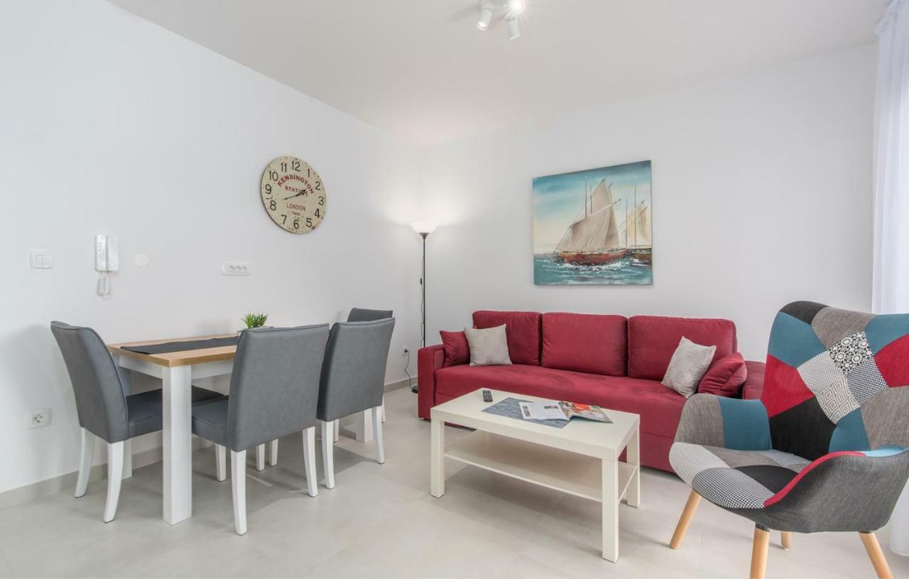 Apartments Hana In Фунтана Екстер'єр фото