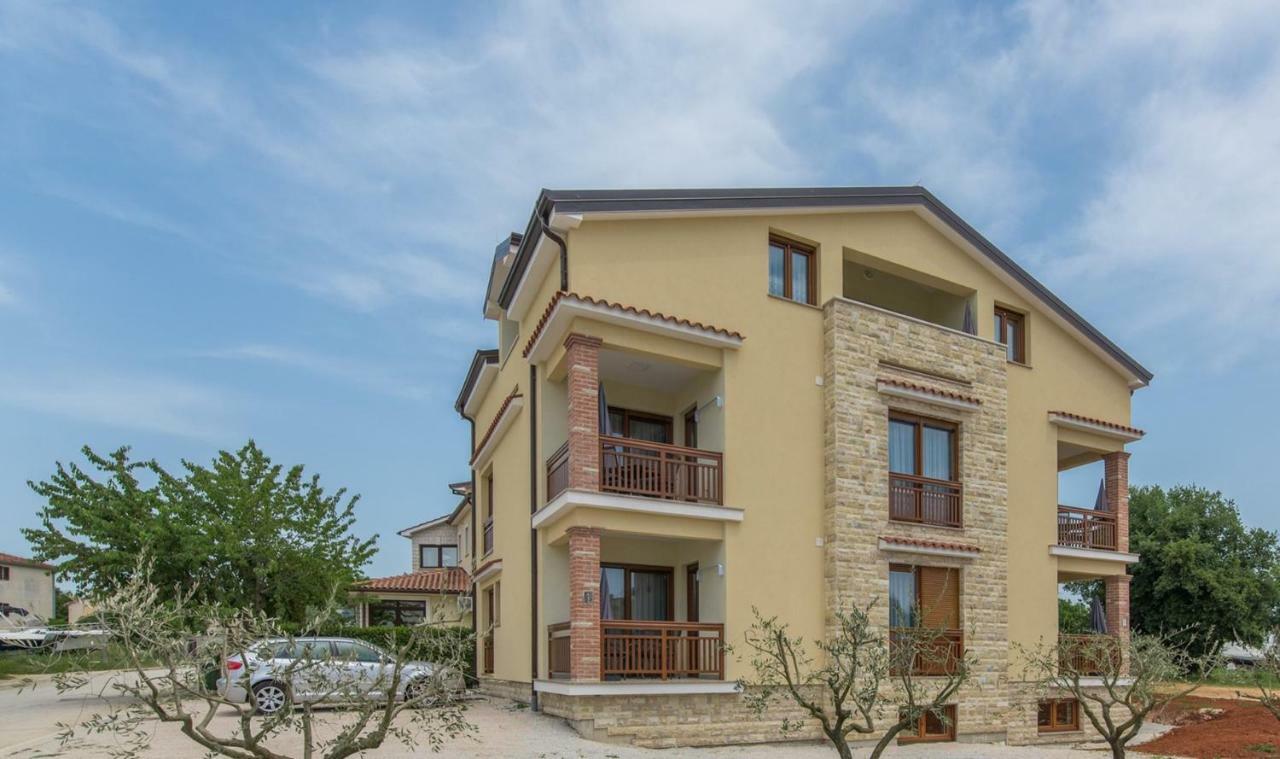Apartments Hana In Фунтана Екстер'єр фото